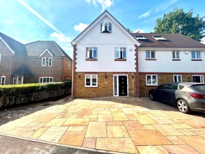 Pinecroft Gidea Park Romford