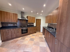 Porters Avenue, Dagenham