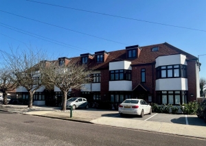 The Walk, Hornchurch