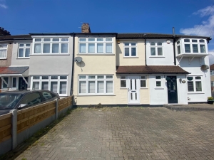 Berkeley Avenue, Romford