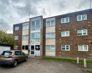 Chaplaincy Gardens, Hornchurch
